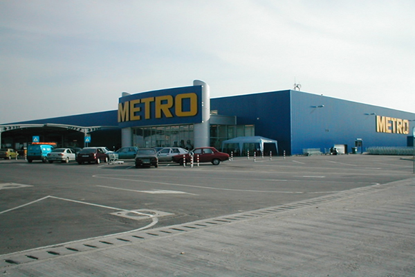 Metro-Point-Pitesti1